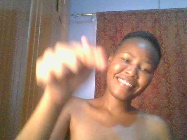 Pretty-thalia1 webcam