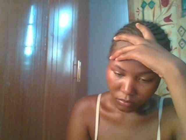 Pretty-thalia1 Pretty-thalia1