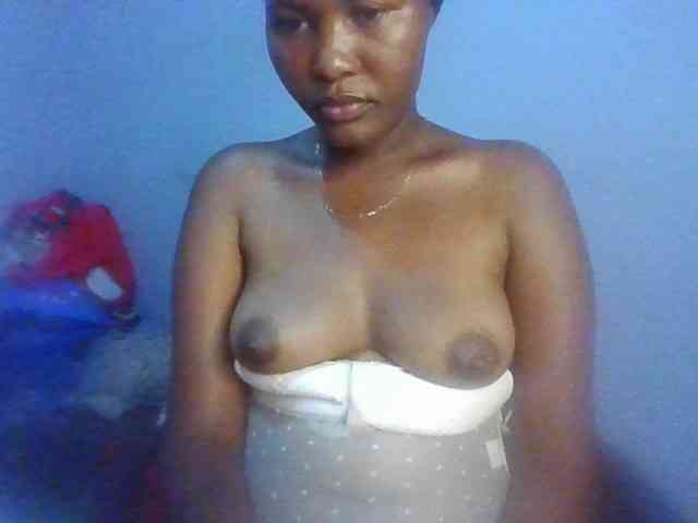 Pretty-thalia1 webcam