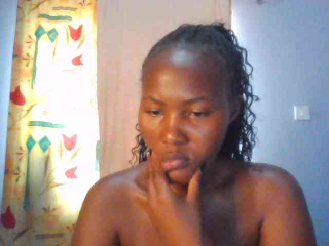 Pretty-thalia1 webcam