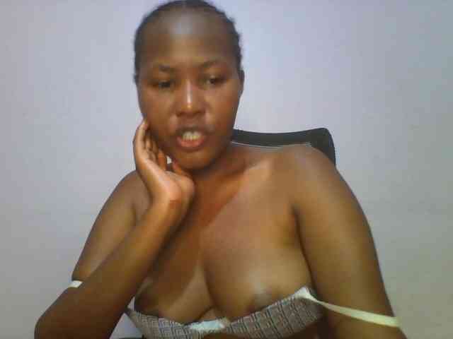 Pretty-thalia1 Pretty-thalia1