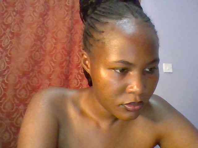 Pretty-thalia1 webcam