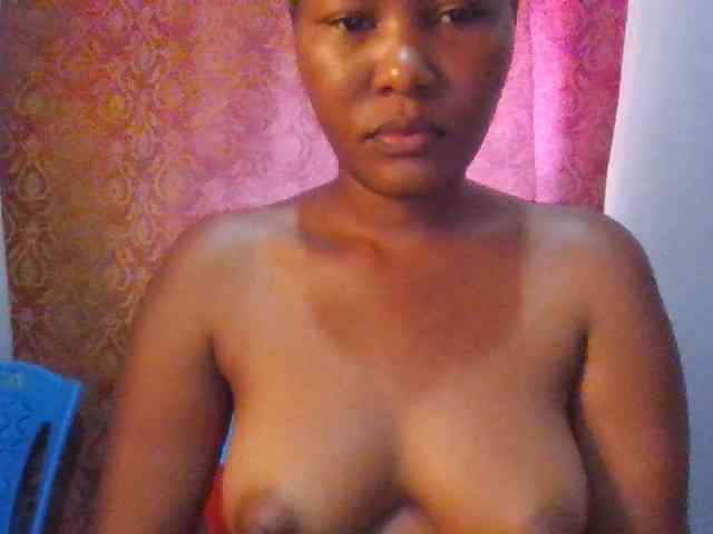 Pretty-thalia1 webcam