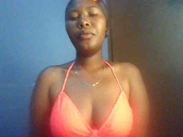 Pretty-thalia1 webcam