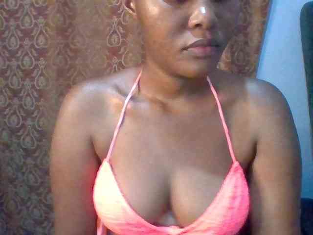 Pretty-thalia1 webcam