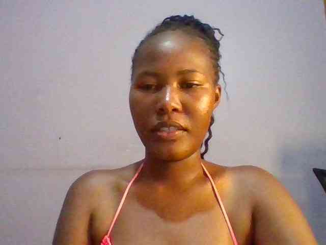 Pretty-thalia1 webcam