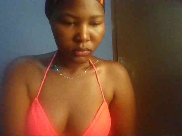 Pretty-thalia1 webcam