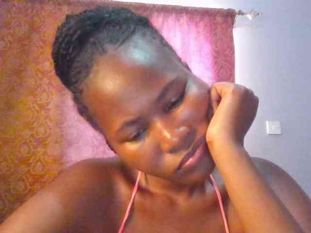 Pretty-thalia1 webcam