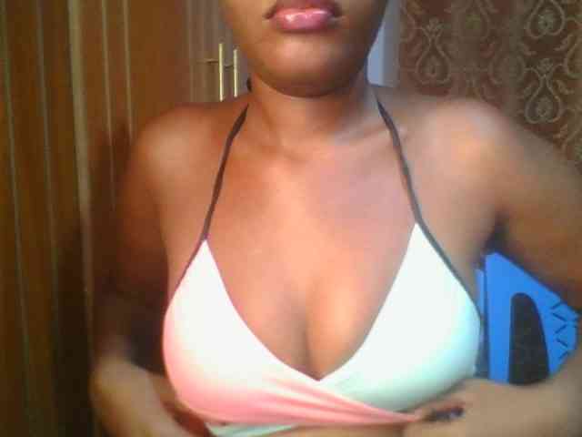 Pretty-thalia1 webcam