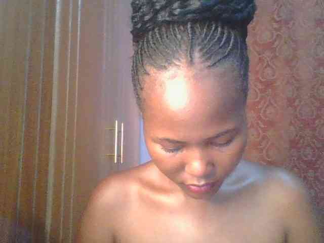 Pretty-thalia1 webcam