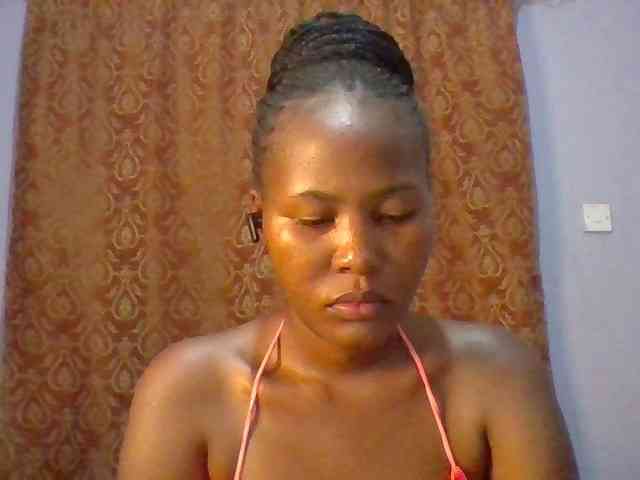 Pretty-thalia1 webcam