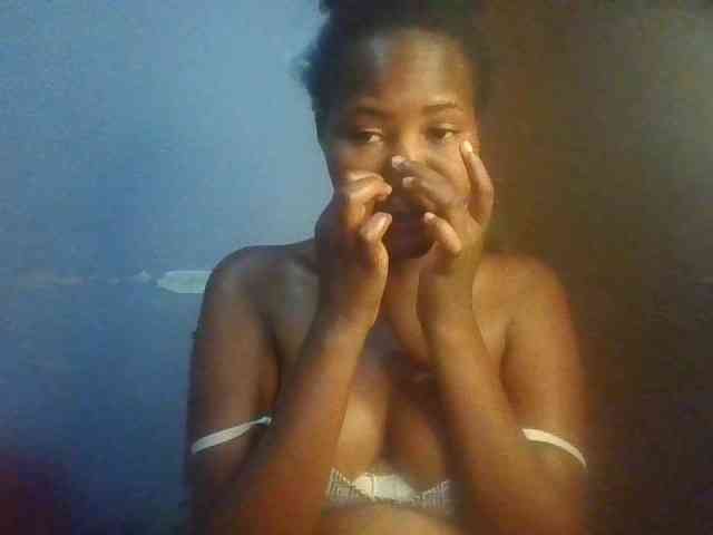 Pretty-thalia1 webcam