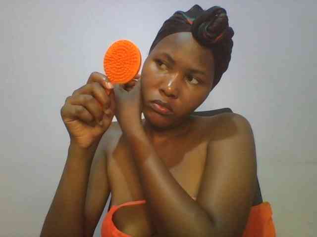 Pretty-thalia1 Pretty-thalia1