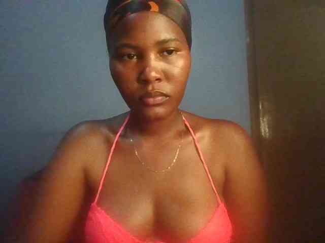 Pretty-thalia1 webcam