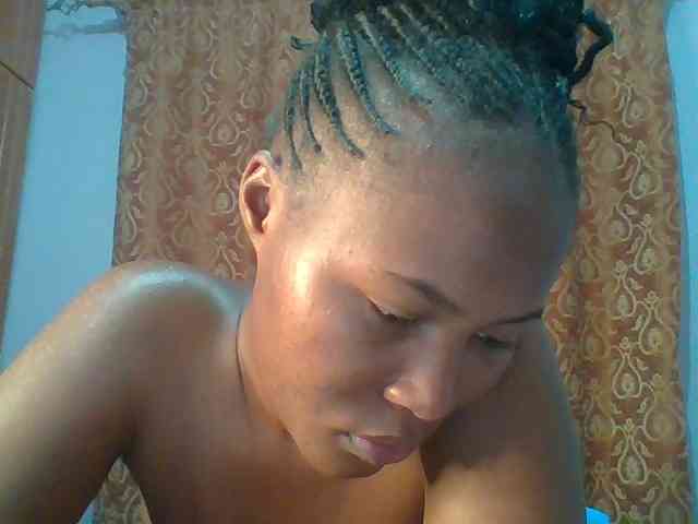 Pretty-thalia1 webcam