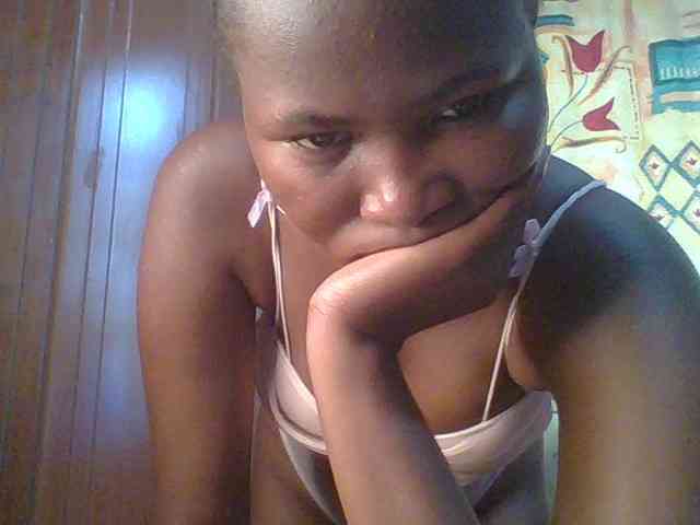 Pretty-thalia1 Pretty-thalia1