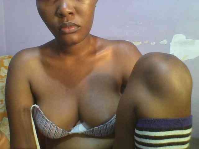 Pretty-thalia1 Pretty-thalia1