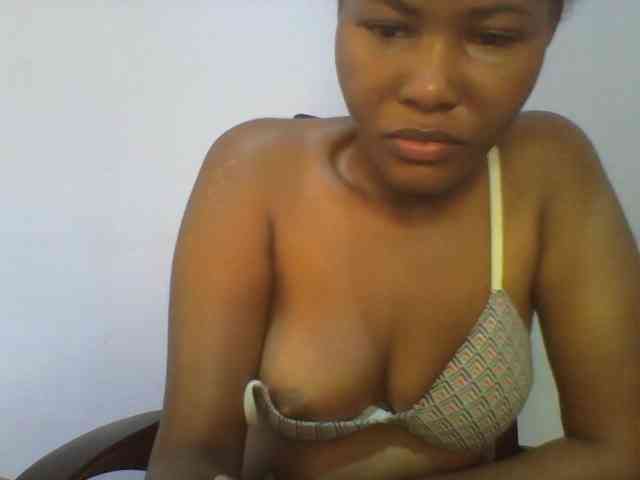 Pretty-thalia1 webcam