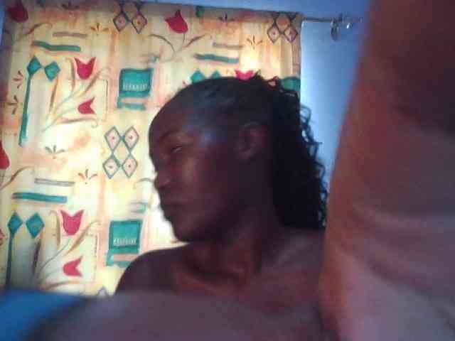 Pretty-thalia1 webcam