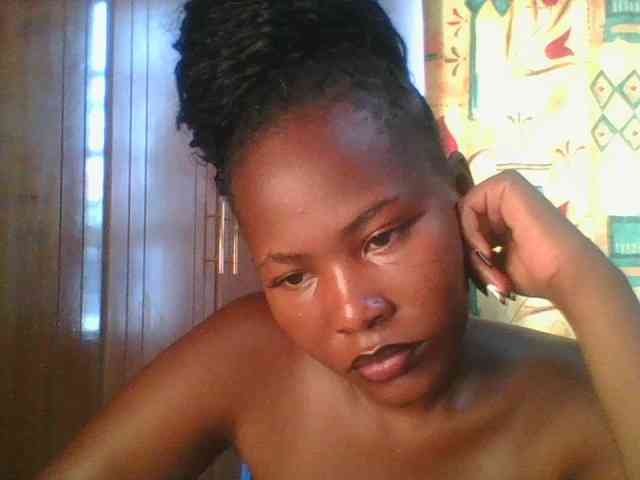 Pretty-thalia1 webcam