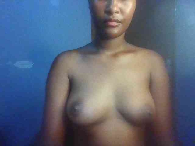 Sweet-boo Live Webcam on BongaCams