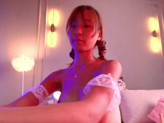 lihnpham's BongaCams show and profile