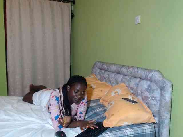 Princess-Ryne webcam