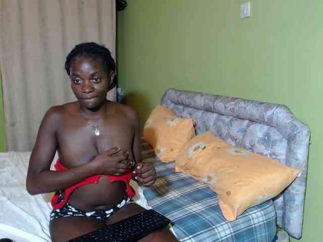 Princess-Ryne webcam