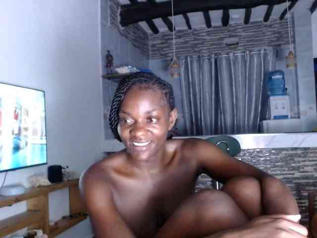 Princess-Ryne webcam