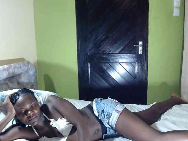 Princess-Ryne webcam