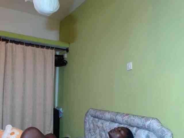 Princess-Ryne webcam