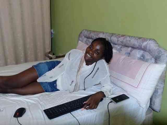 Princess-Ryne webcam