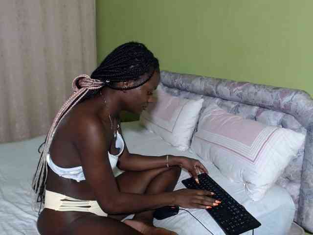 Princess-Ryne webcam