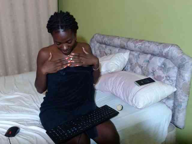 Princess-Ryne webcam