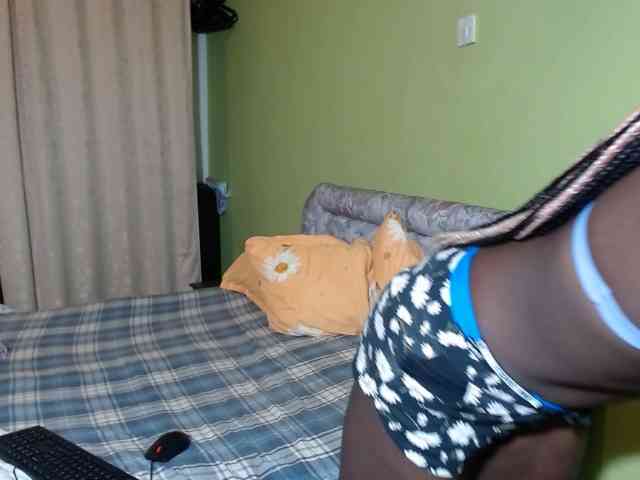 Princess-Ryne webcam