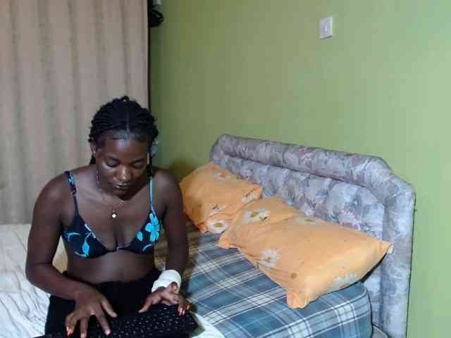 Princess-Ryne webcam