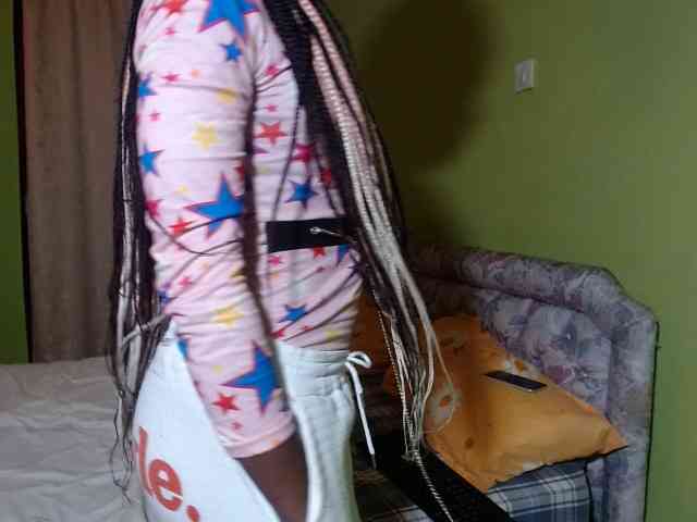 Princess-Ryne webcam