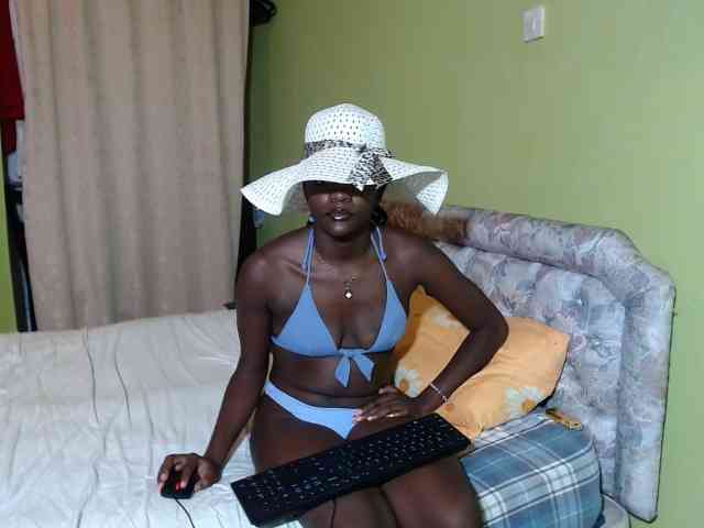 Princess-Ryne webcam