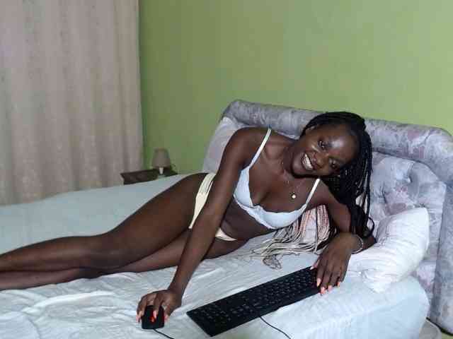 Princess-Ryne webcam