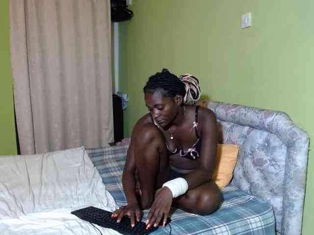 Princess-Ryne webcam