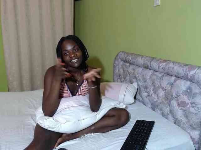 Princess-Ryne webcam