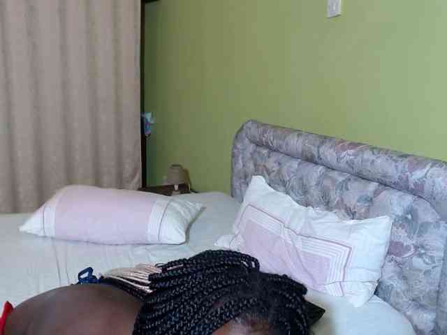 Princess-Ryne webcam