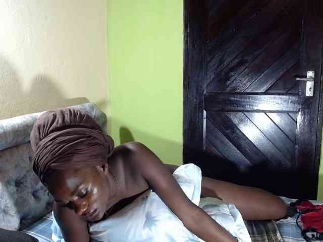 Princess-Ryne webcam