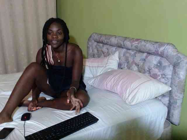 Princess-Ryne webcam