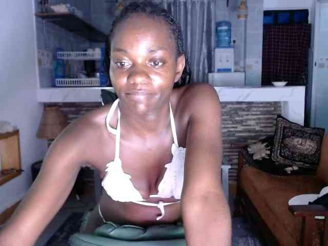 Princess-Ryne webcam