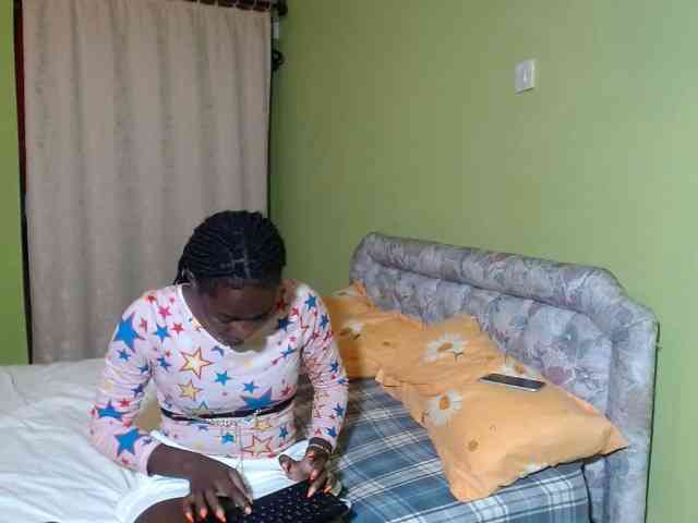 Princess-Ryne webcam