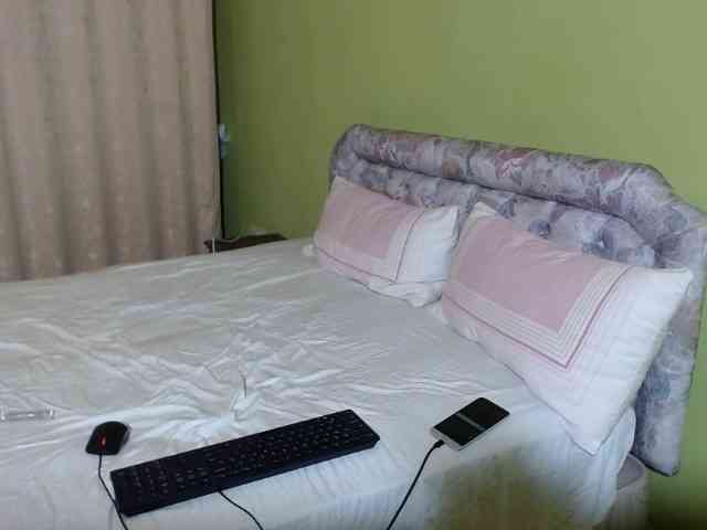 Princess-Ryne webcam