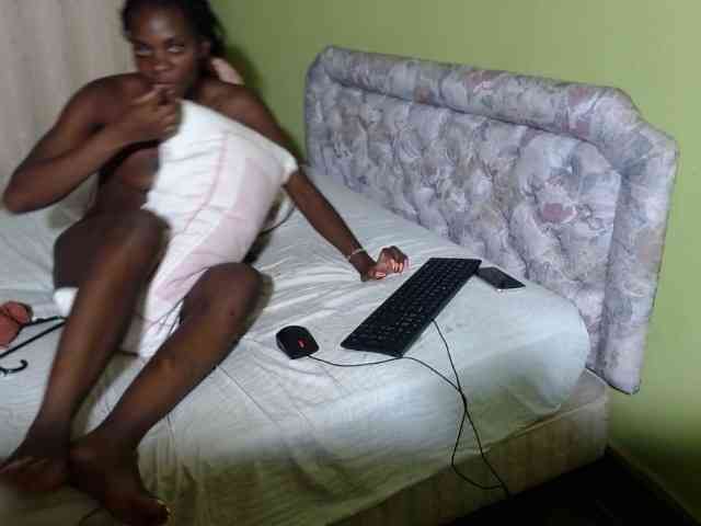 Princess-Ryne webcam