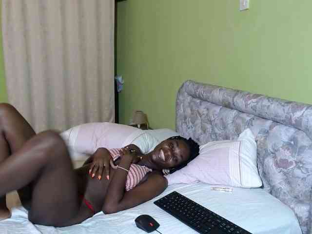 Princess-Ryne webcam