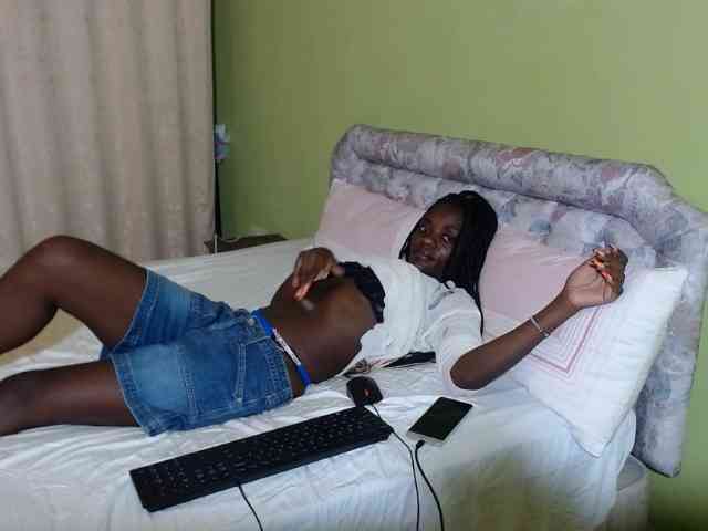 Princess-Ryne webcam